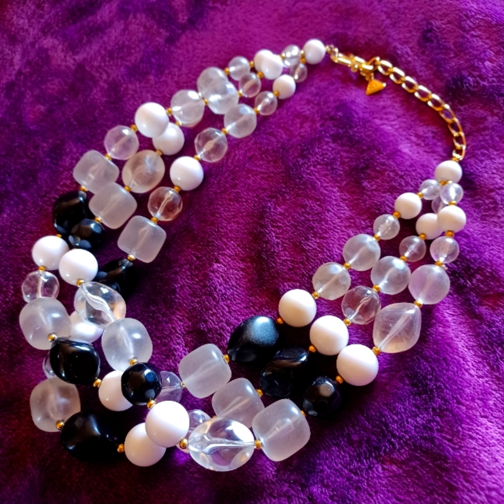 Vintage Liz Claiborne Lucite Beaded Necklace 3 Strand Choker, Black White Clear